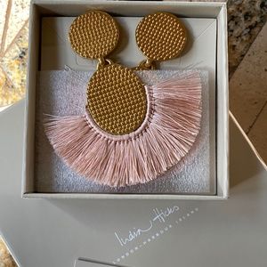 ❤️INDIA HICKS GOLDEN FAN EARRINGS PINK - Display item